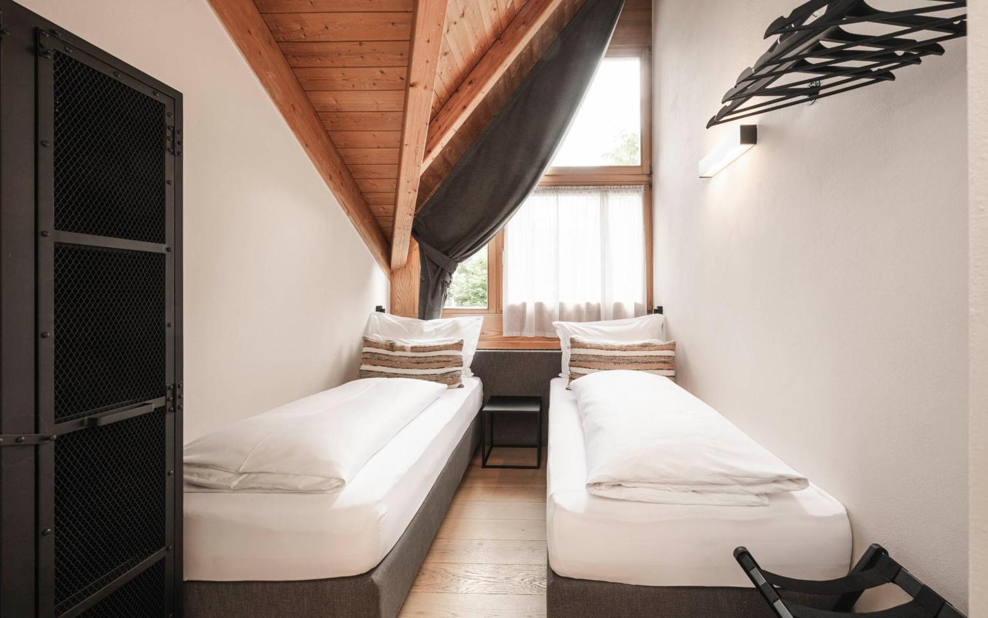 Hotel Loewenhof ブレッサノーネ エクステリア 写真
