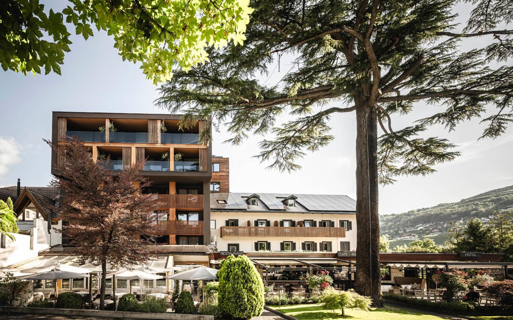 Hotel Loewenhof ブレッサノーネ エクステリア 写真