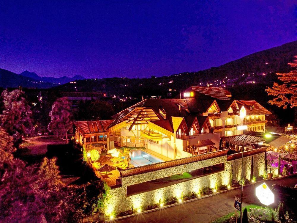 Hotel Loewenhof ブレッサノーネ エクステリア 写真