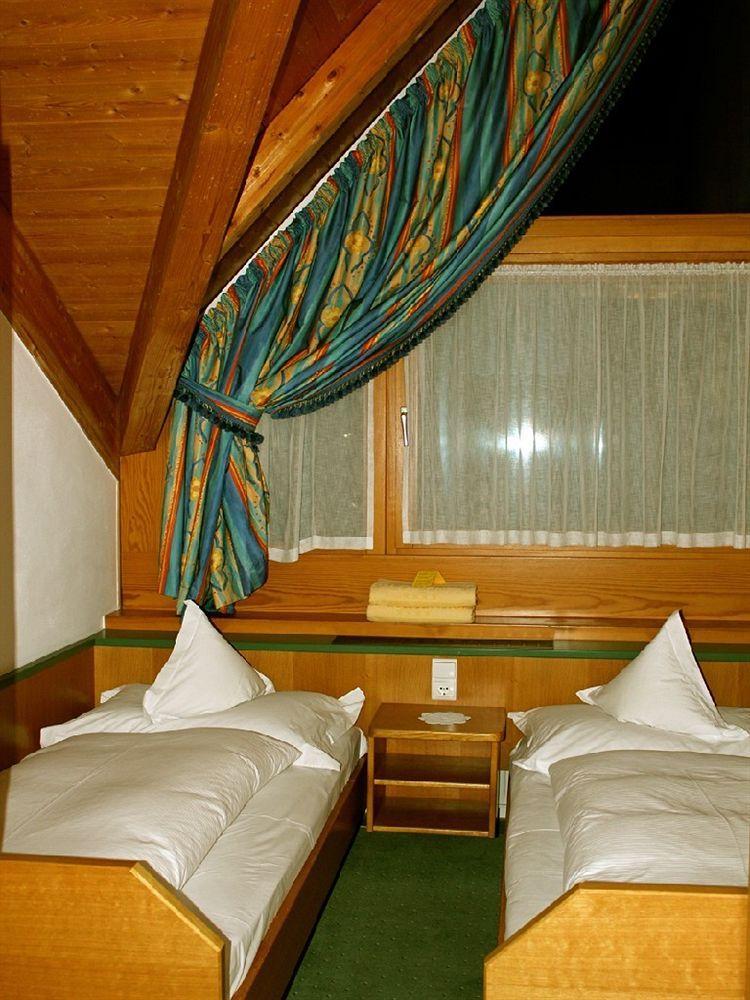 Hotel Loewenhof ブレッサノーネ エクステリア 写真