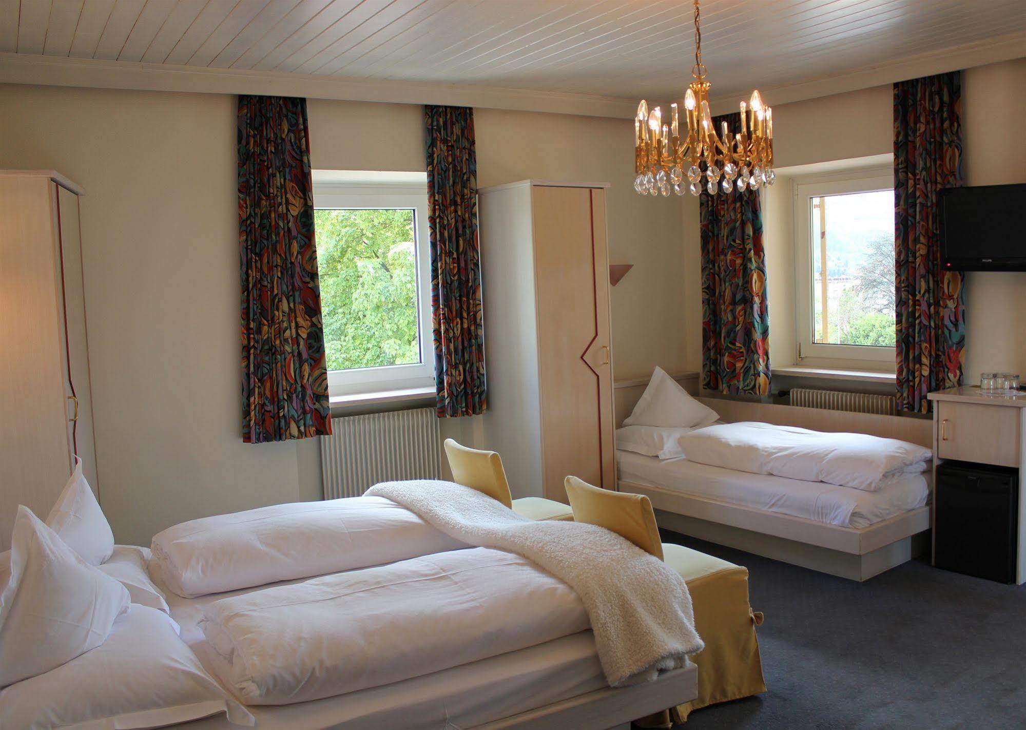 Hotel Loewenhof ブレッサノーネ エクステリア 写真